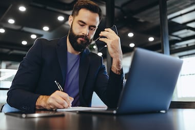 Mobilité d’entreprise : simplifier la gestion des flottes mobiles tout en renforçant sécurité et flexibilité