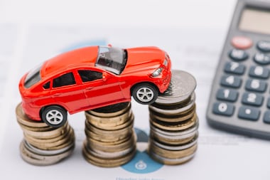 Comparateurs d’assurance auto : comment les distributeurs s’adaptent-ils à la transformation du parcours client ?
