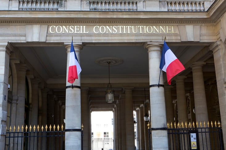 CONSEIL CONSTITUTIONNEL Face
