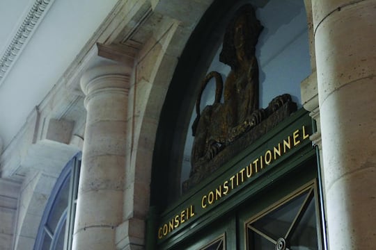 Réforme du courtage : CNCEF maintient le cap malgré la QPC