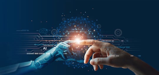 Conformité, frais de gestion, relation clients : l’automatisation peut-elle être une réponse ?
